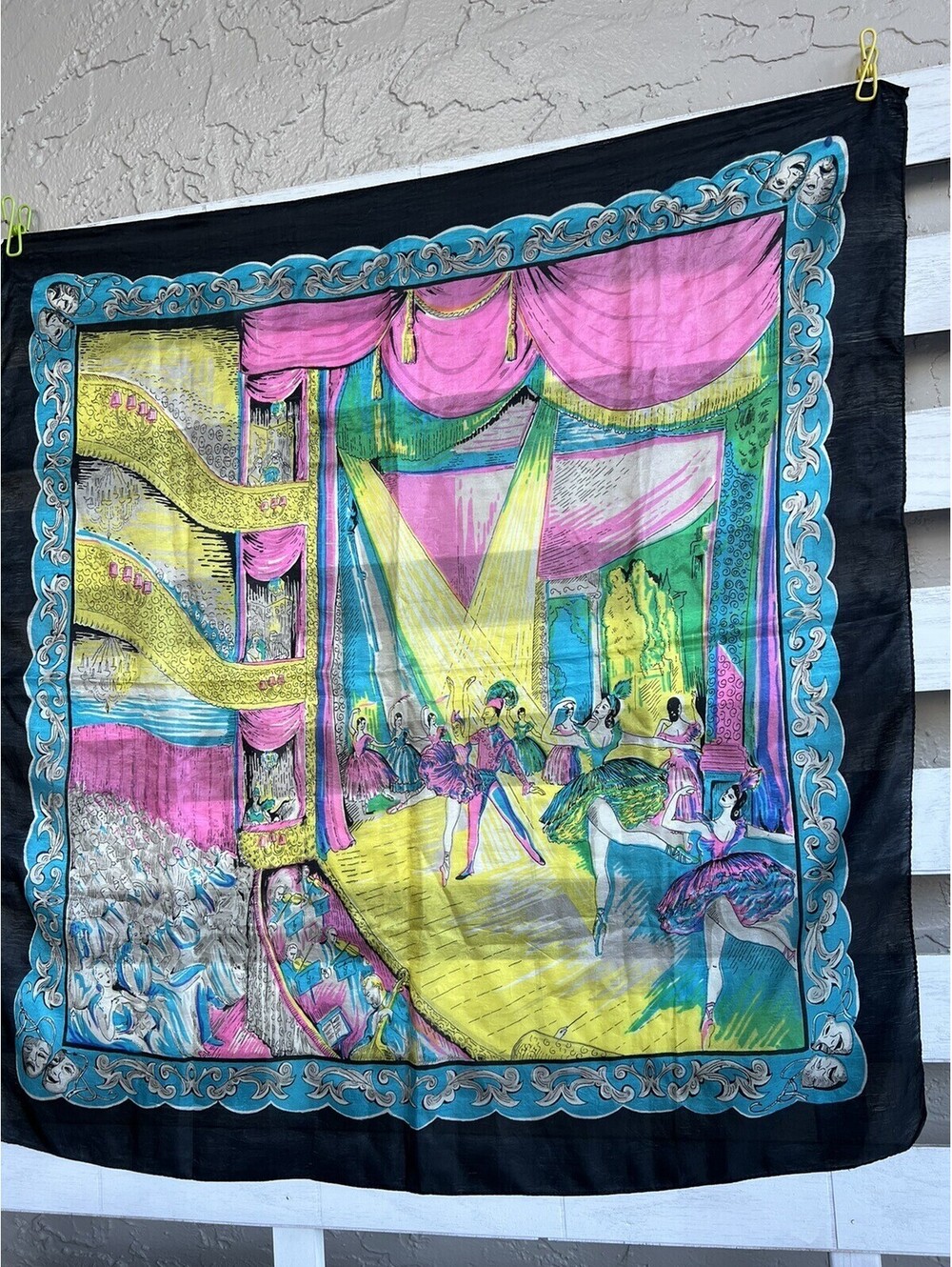 Dee Lee Womens Silk Skarf 33X34”. Colorful Pink Blue Yellow